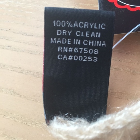 3 For $15  (NWT) Made of Me Women's Multi-Colored Fringed Long Scarf One Size - Picture 7 of 7